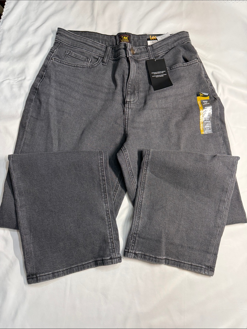 Lee Women’s Boyfriend Jeans in Black
